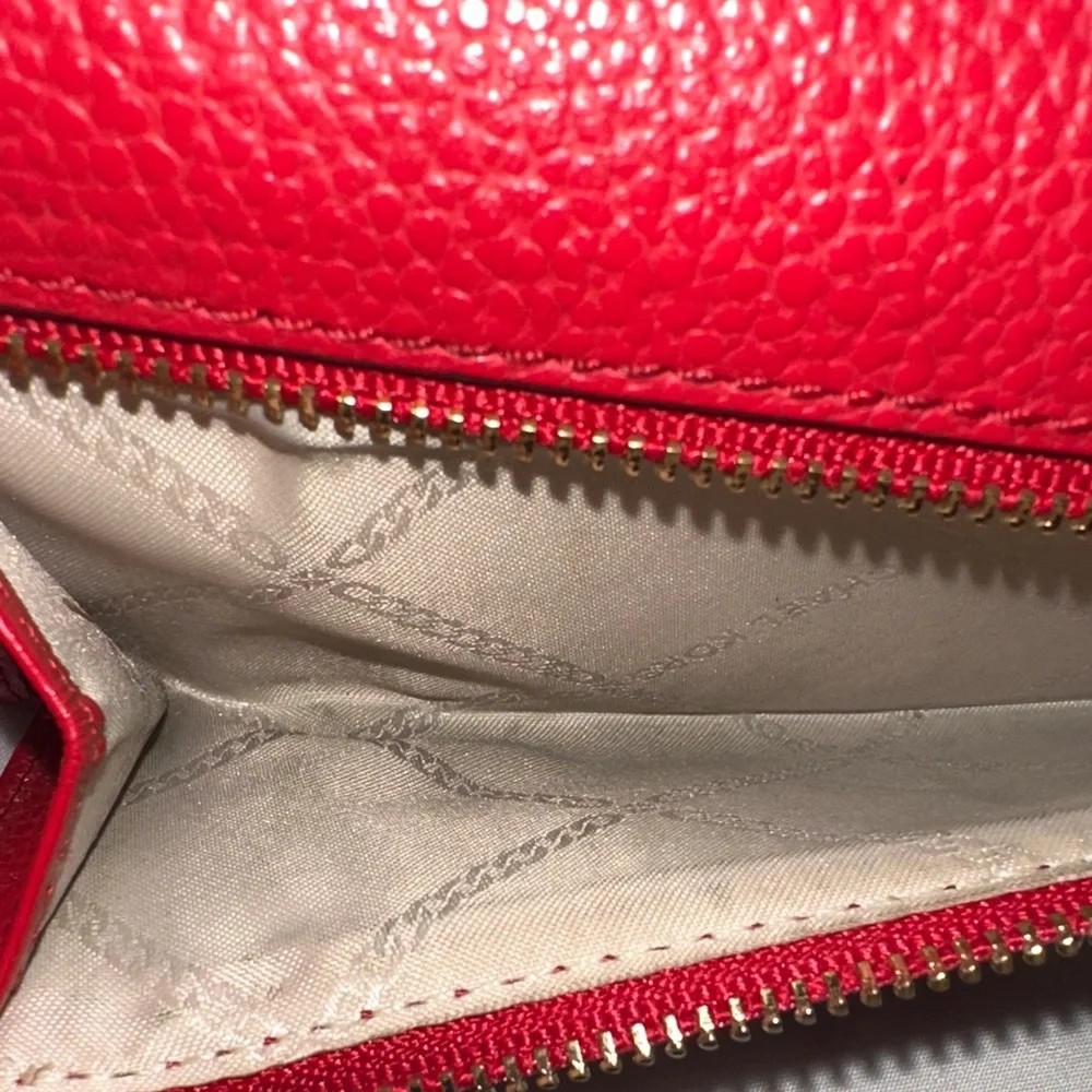 Michael Kors Vibrant Red Wallet - Picture 4 of 6